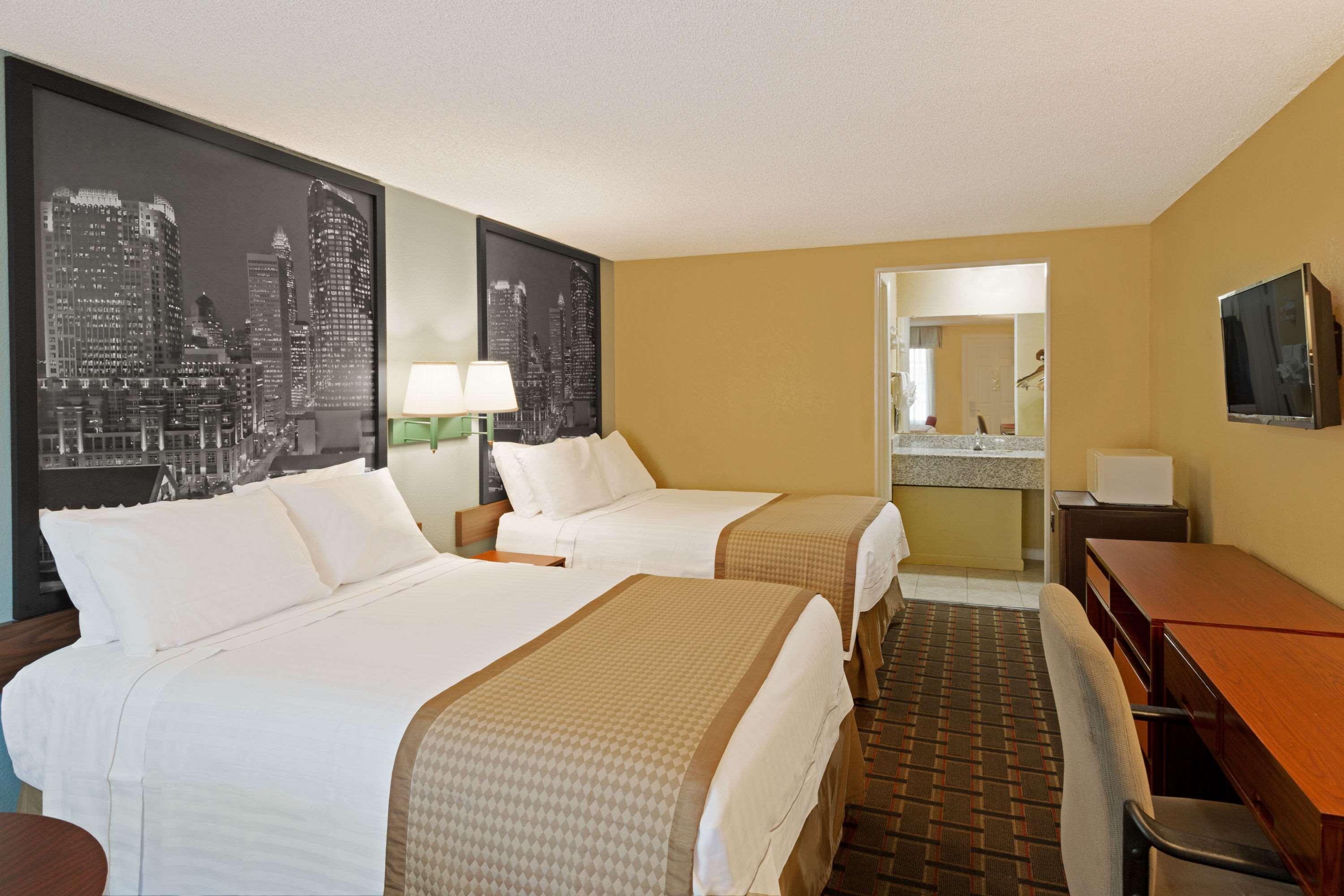 Rodeway Inn Charlotte Airport Area Esterno foto