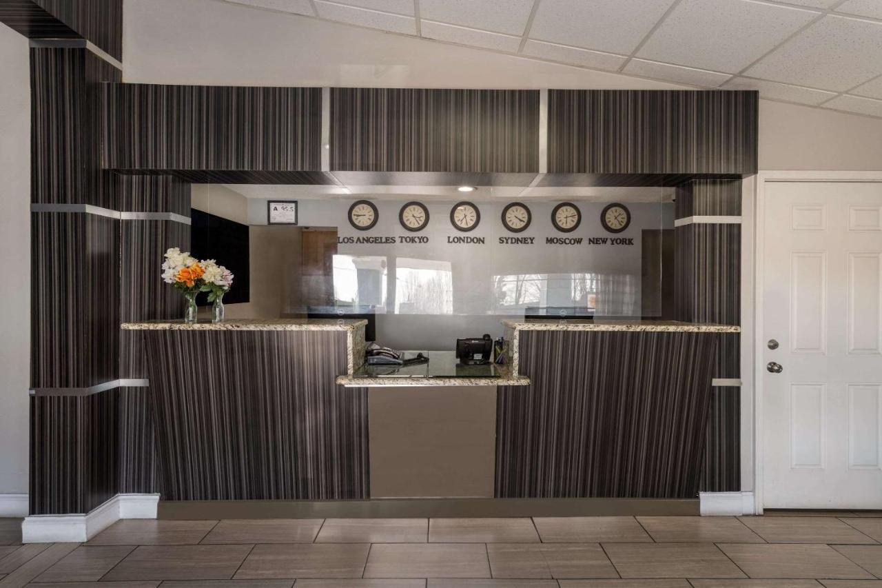 Rodeway Inn Charlotte Airport Area Esterno foto