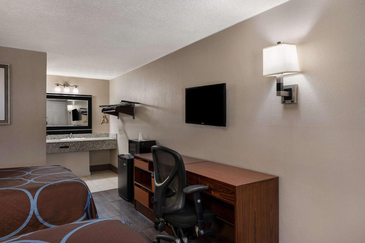 Rodeway Inn Charlotte Airport Area Esterno foto